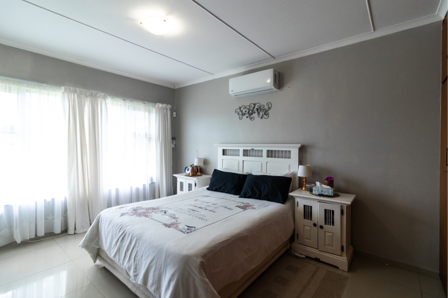 3 Bedroom Property for Sale in Beacon Bay Eastern Cape